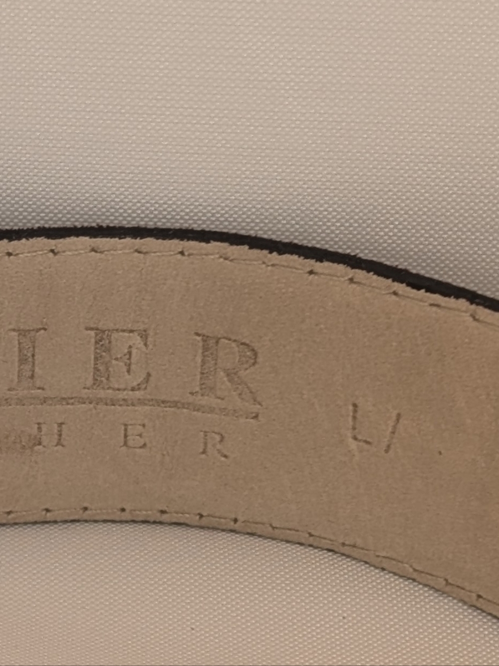 Danier Suede Belt with Brass Buckle - Picture 7 of 7